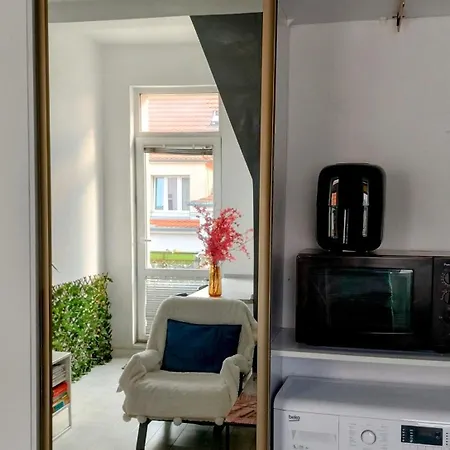 Studio Bossanova Bezplatny, Prywatny Parking Balkon Netflix 公寓