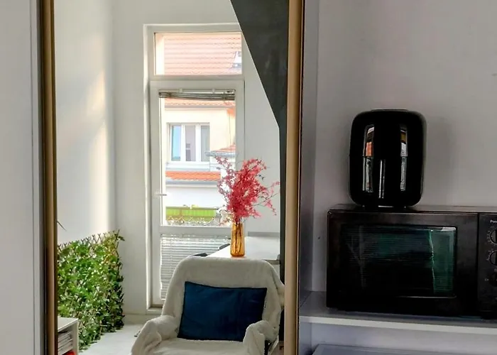 Studio Bossanova Bezplatny, Prywatny Parking Balkon Netflix 公寓